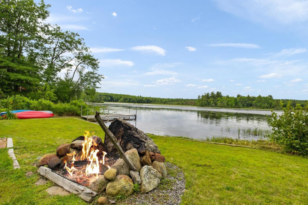 Shellcamp Waterfront Retreat! Gilmanton Exterior photo